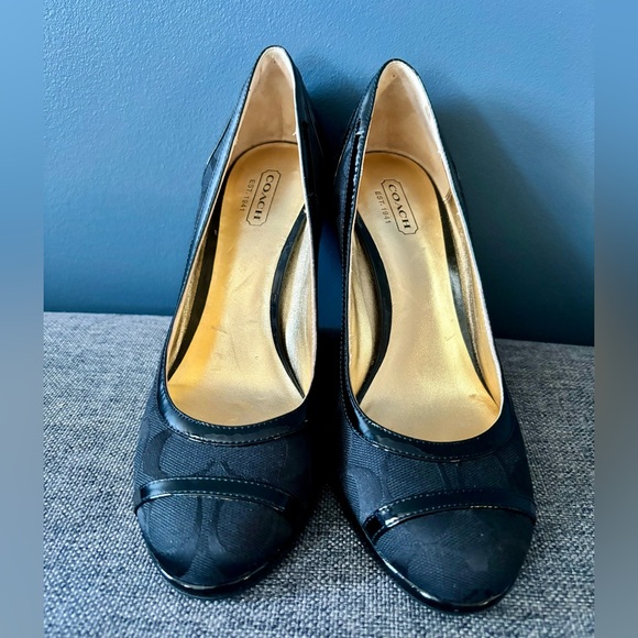 Coach - Kerry Ann Shoes - Picture 5 of 7